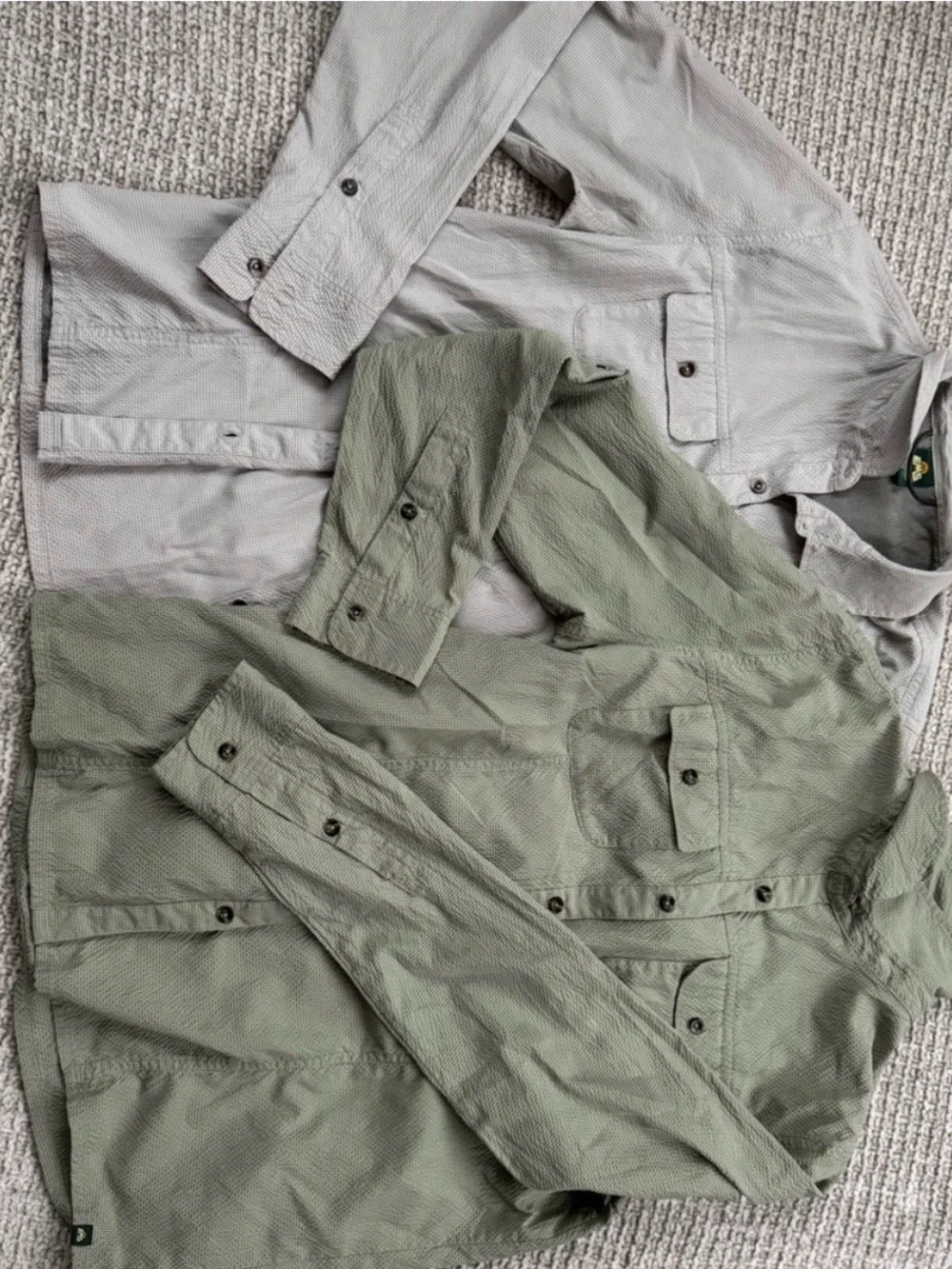 EMS Men's Long-Sleeve Button-Down Shirt - Olive Green & Light Gray